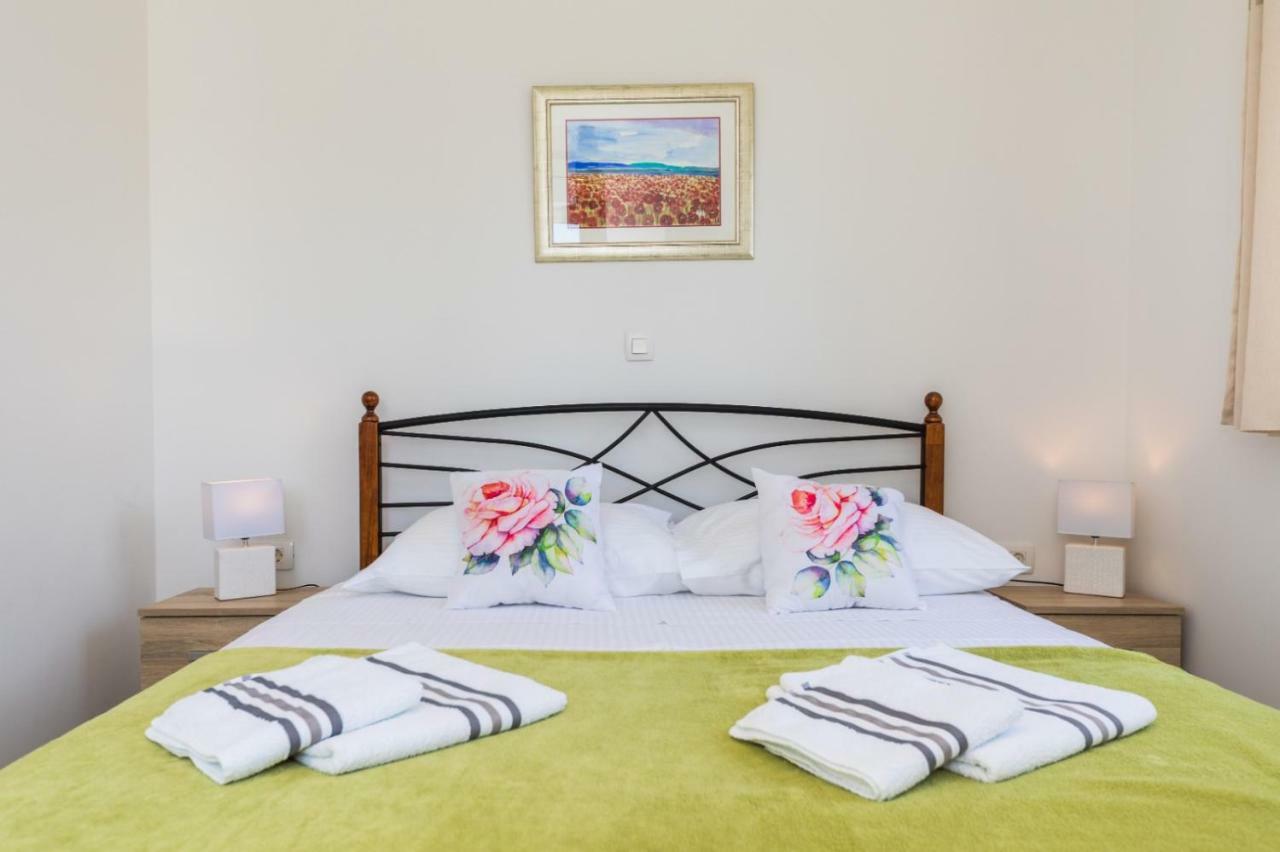 Apartment Nina Stobrec Ngoại thất bức ảnh