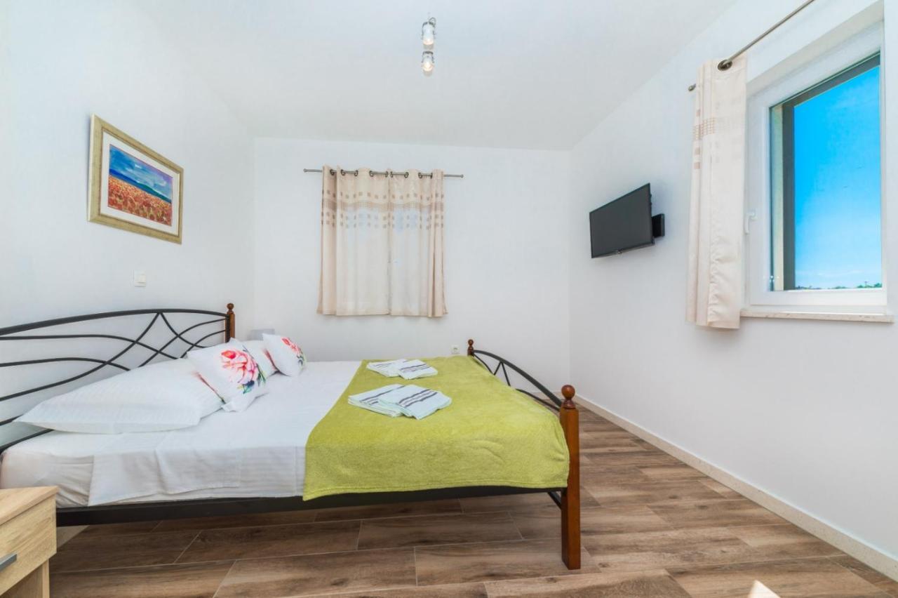 Apartment Nina Stobrec Ngoại thất bức ảnh