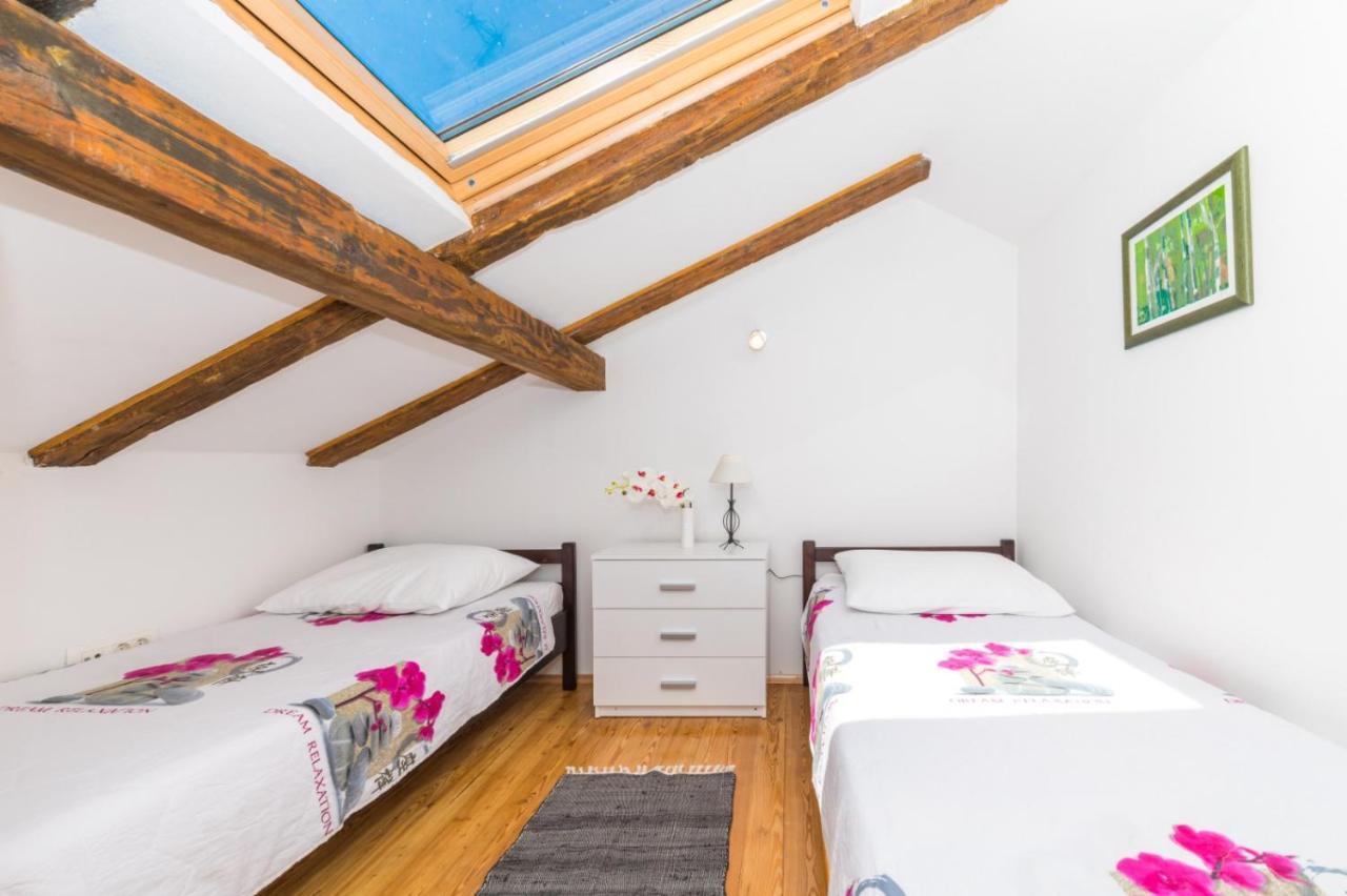 Apartment Nina Stobrec Ngoại thất bức ảnh