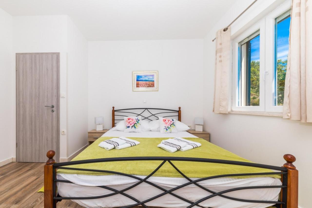 Apartment Nina Stobrec Ngoại thất bức ảnh